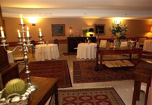 Hotel San Gerolamo Vercurago Екстер'єр фото